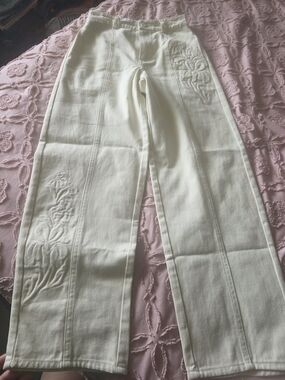 Women's Cream Wide-Leg Embroidered Pants